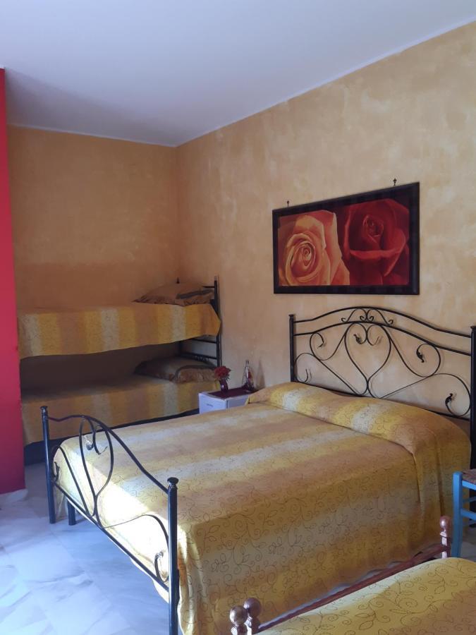 Bed and Breakfast Moonaurora Gallipoli Exterior foto
